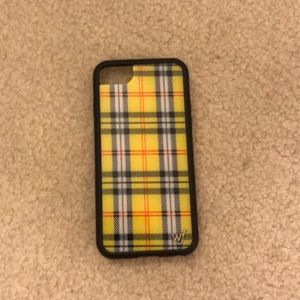 Wildflower cases yellow plaid iPhone 6/7/8